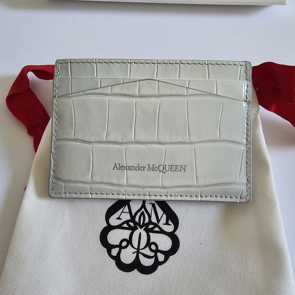 Alexander McQueen Skull Croc Embossed Leather Card Holder Ombre Gray - Picture 6 of 7